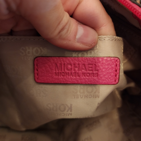 Michael Kors Hot Pink Shoulder Bag with Gold Accents - Picture 8 of 8